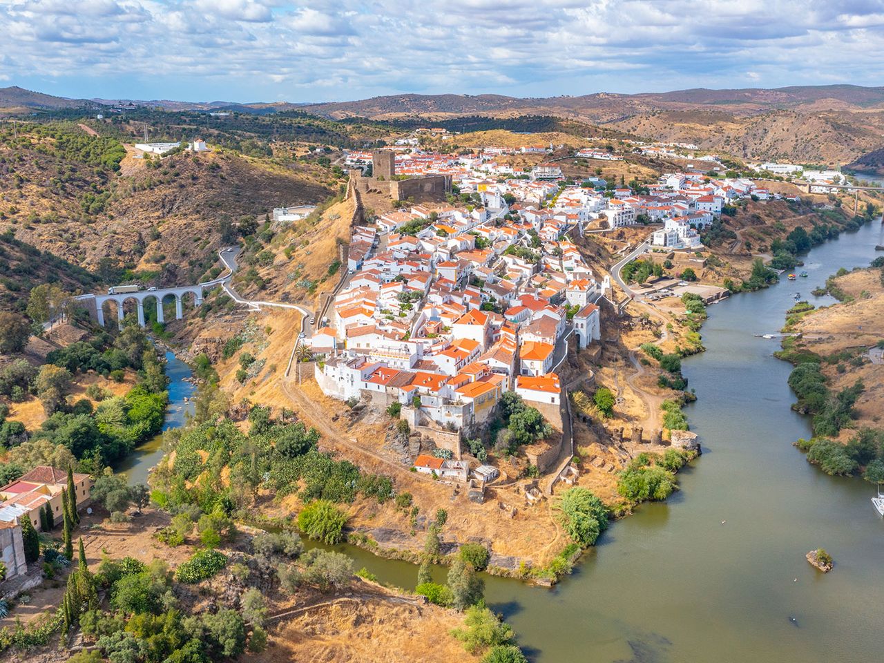 Mértola am Fluss Guadiana
