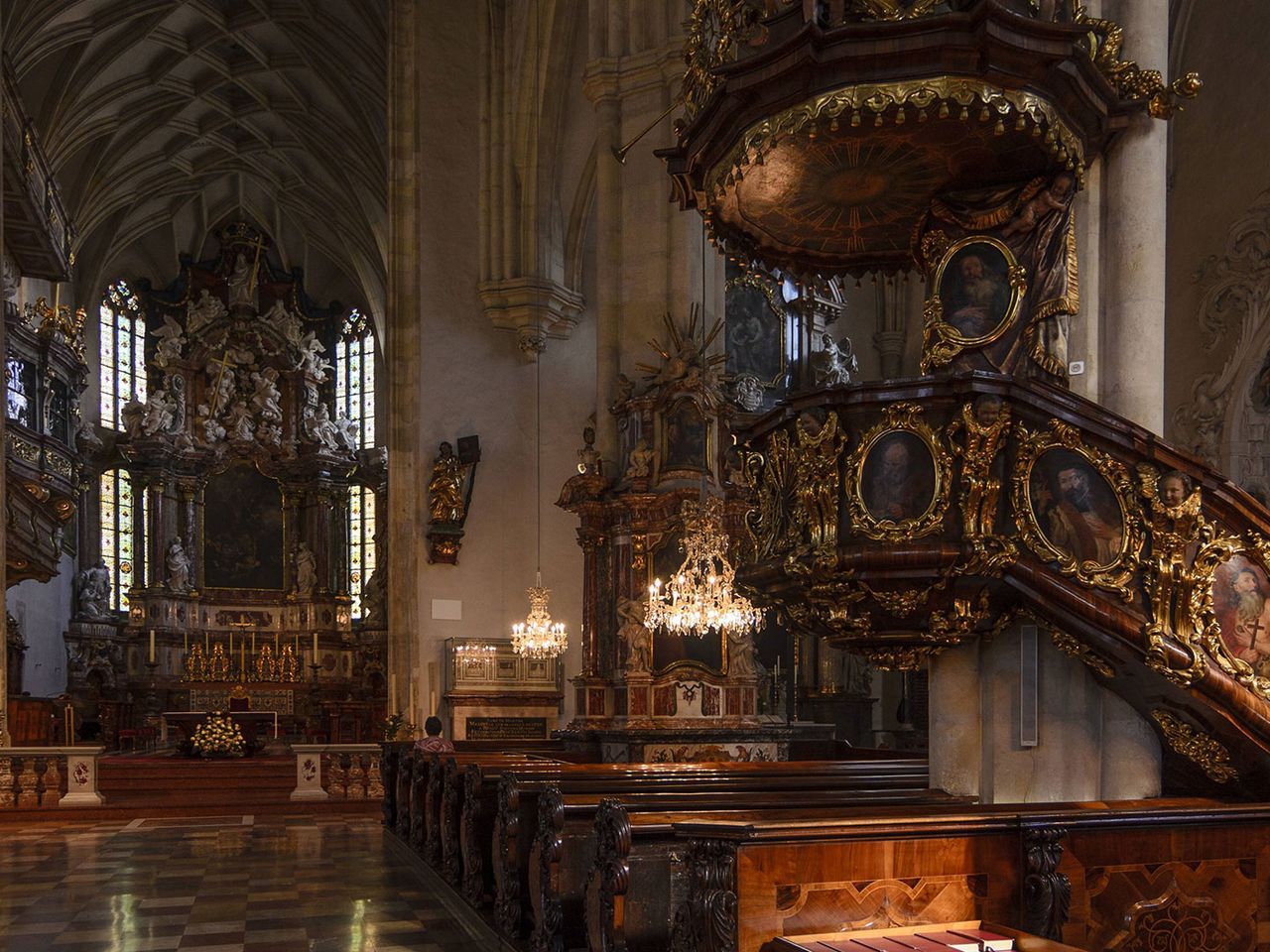 Innenansicht Dom von Graz