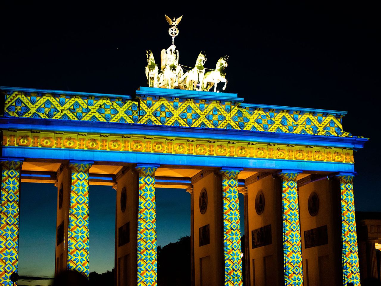 beleuchtetes Brandenburger Tor, Berlin, beim Festival of Lights